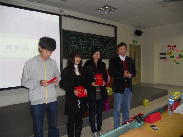 ::点击图片在新窗口中打开::